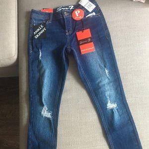 Seven jeans